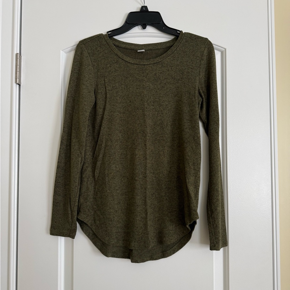 Old Navy Dark Olive Long Sleeve Tee